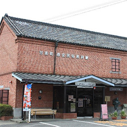 旧小幡組製糸レンガ造り倉庫  